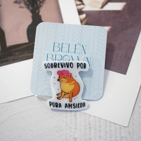 Pin "Sobrevivo por pura amsieda"