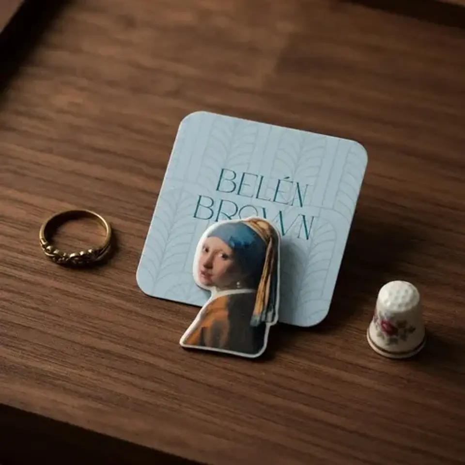 Pin  La Joven De La Perla  2