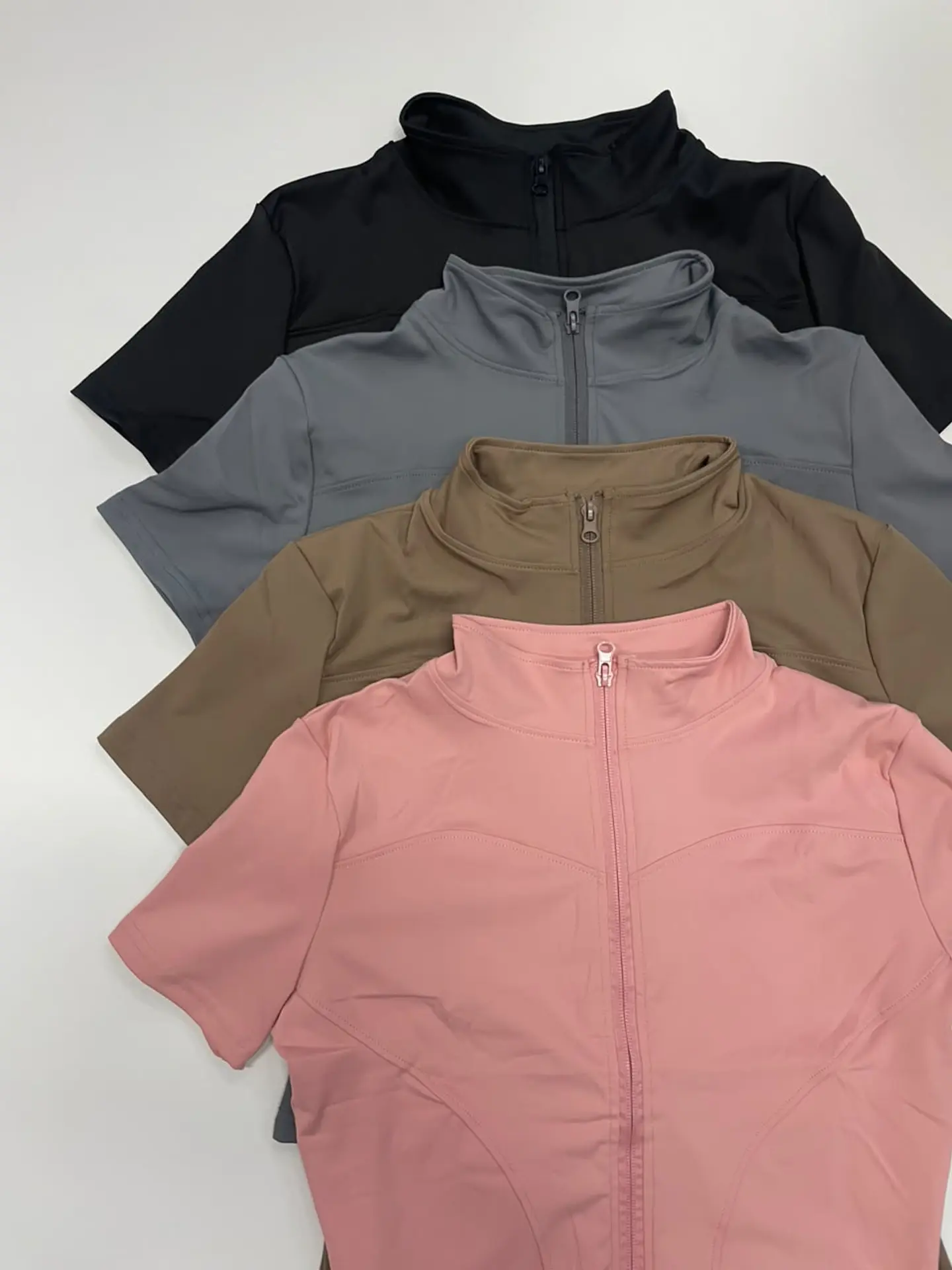 Chaqueta Moldeadora corta 2