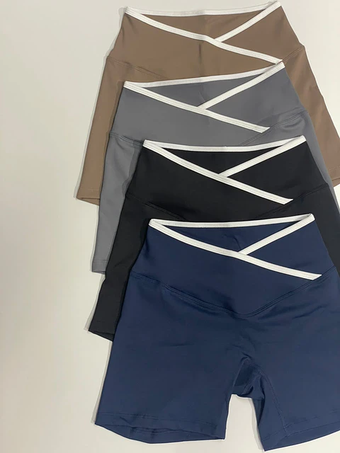 Short pretina cruzada