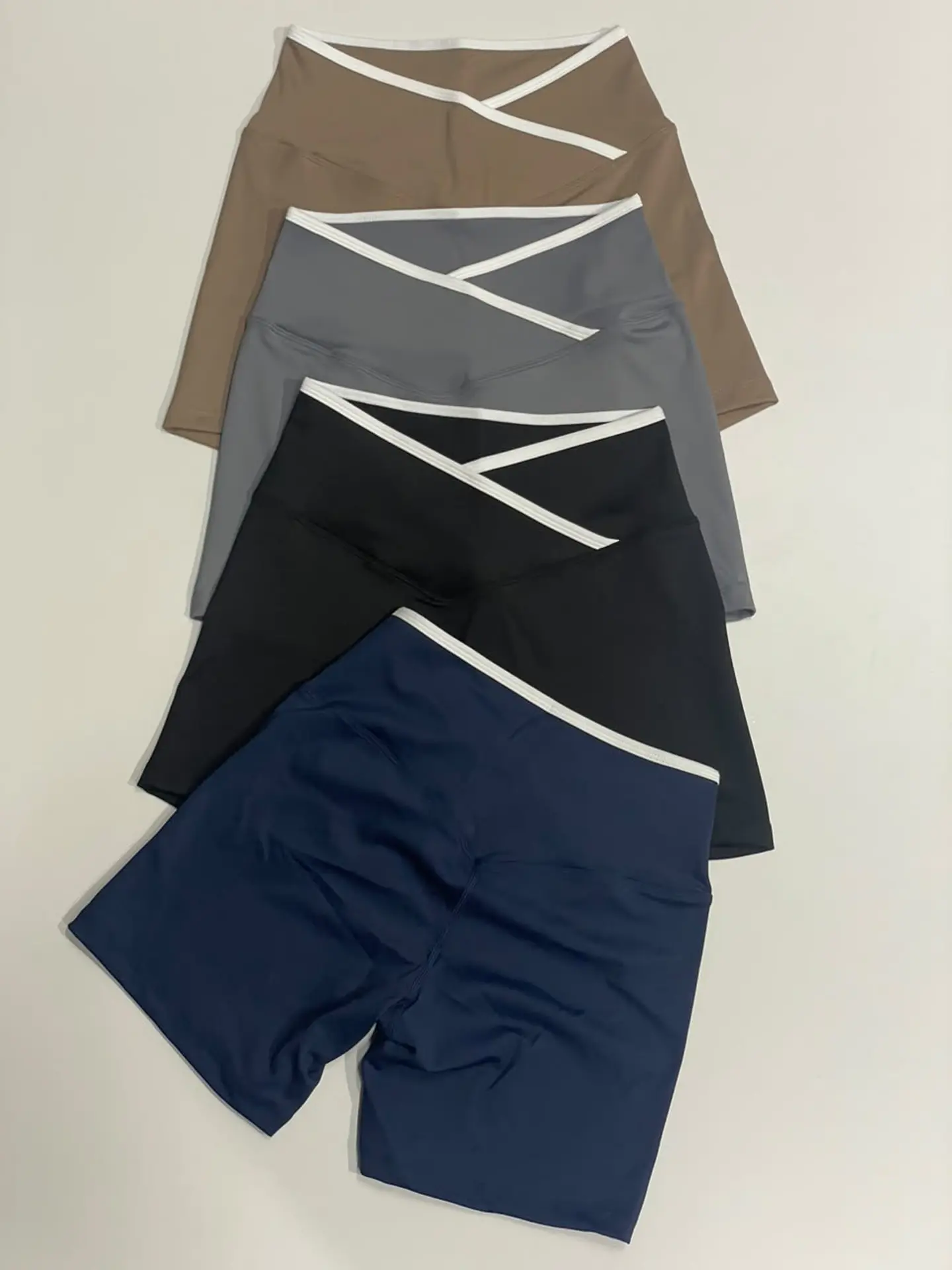 Short pretina cruzada 4