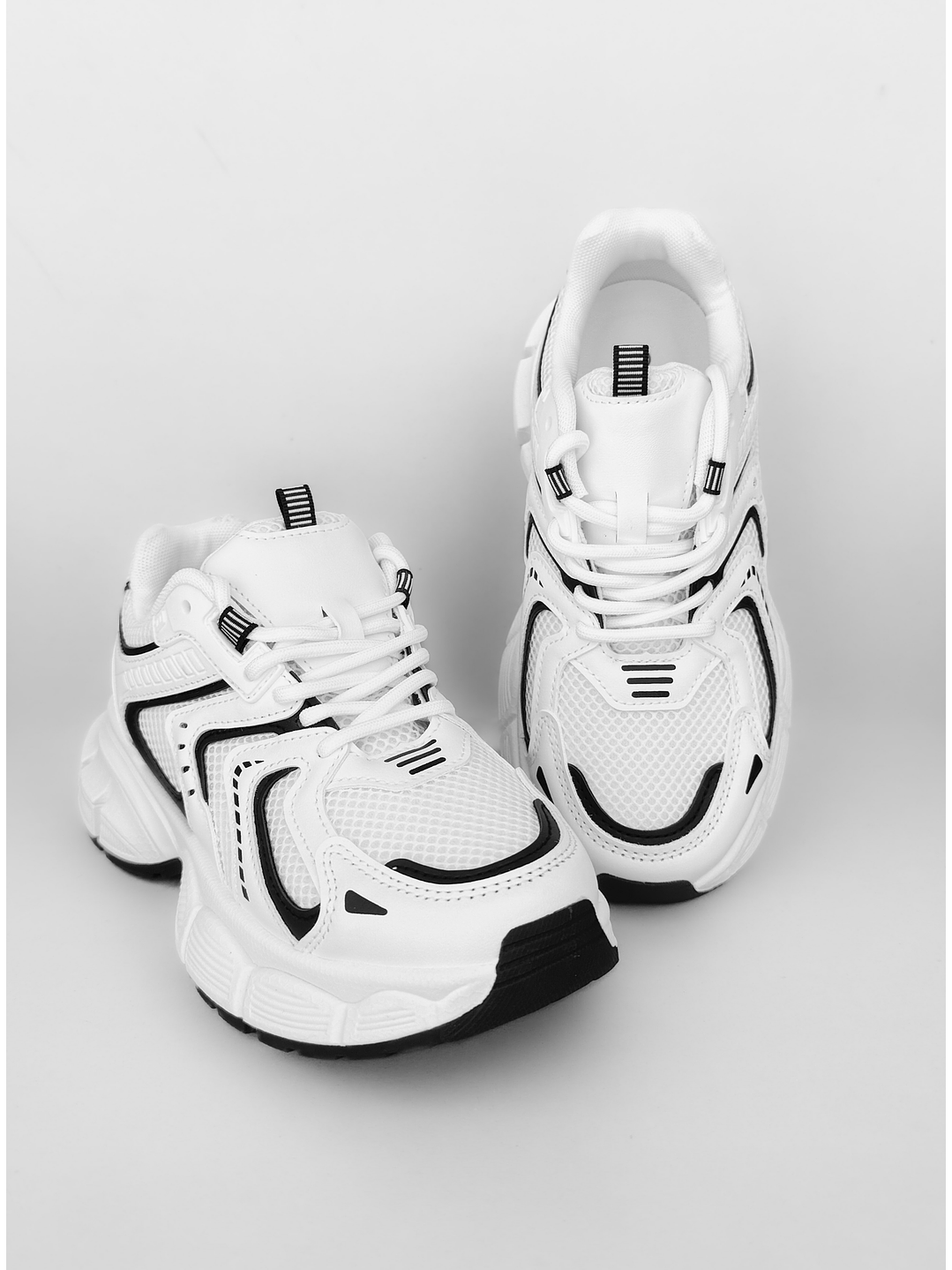 ZAPATILLA MUJER KATA BLANCO 8