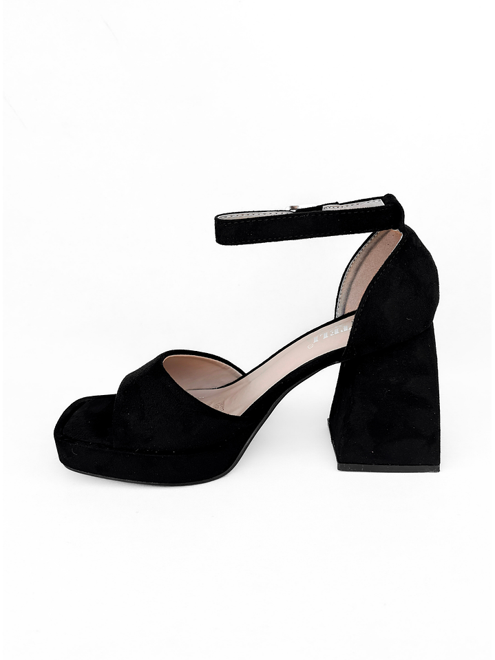 SANDALIA MUJER MAJU NEGRO GAMUZA 2