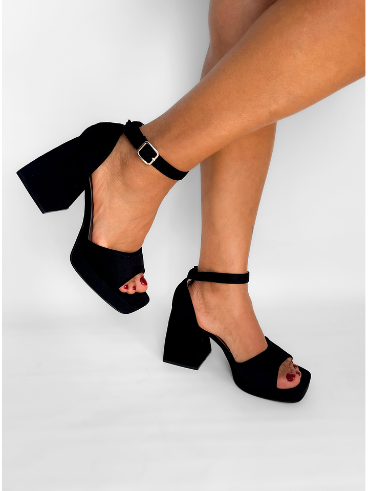 SANDALIA MUJER MAJU NEGRO GAMUZA 6