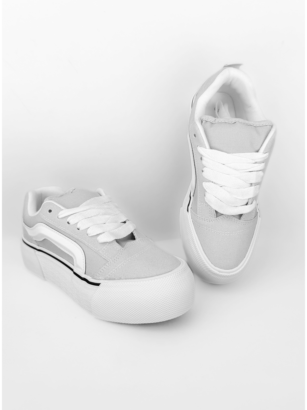 ZAPATILLA MUJER TAYRA GRIS 7