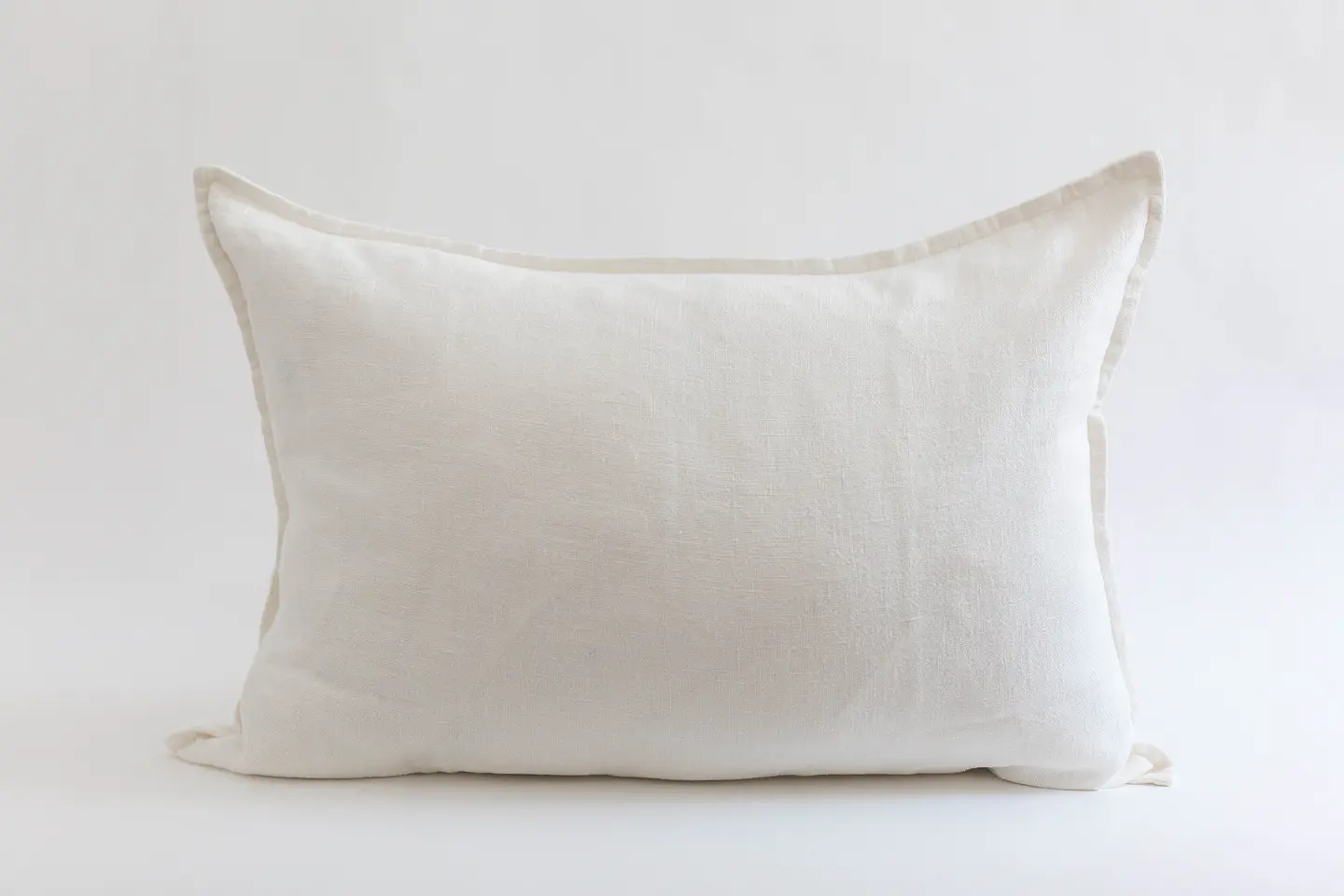 Cojin lino blanco almohadon 1
