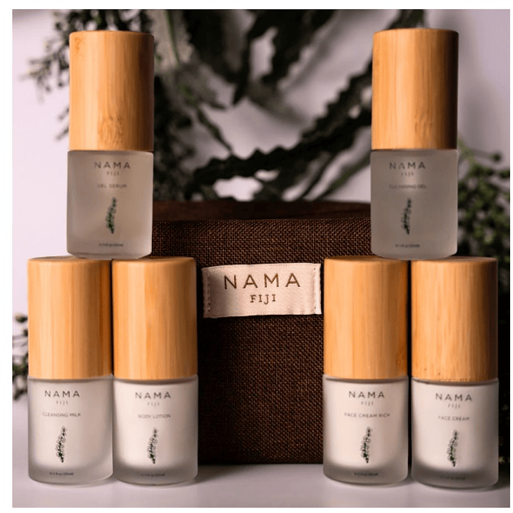 Hydrate Bundle ( Leite de Limpeza, Sérum em Gel, Creme de Rosto Rico) Kit 1