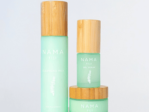 Hydrate Bundle ( Leite de Limpeza, Sérum em Gel, Creme de Rosto Rico) BellaVantagem Kit