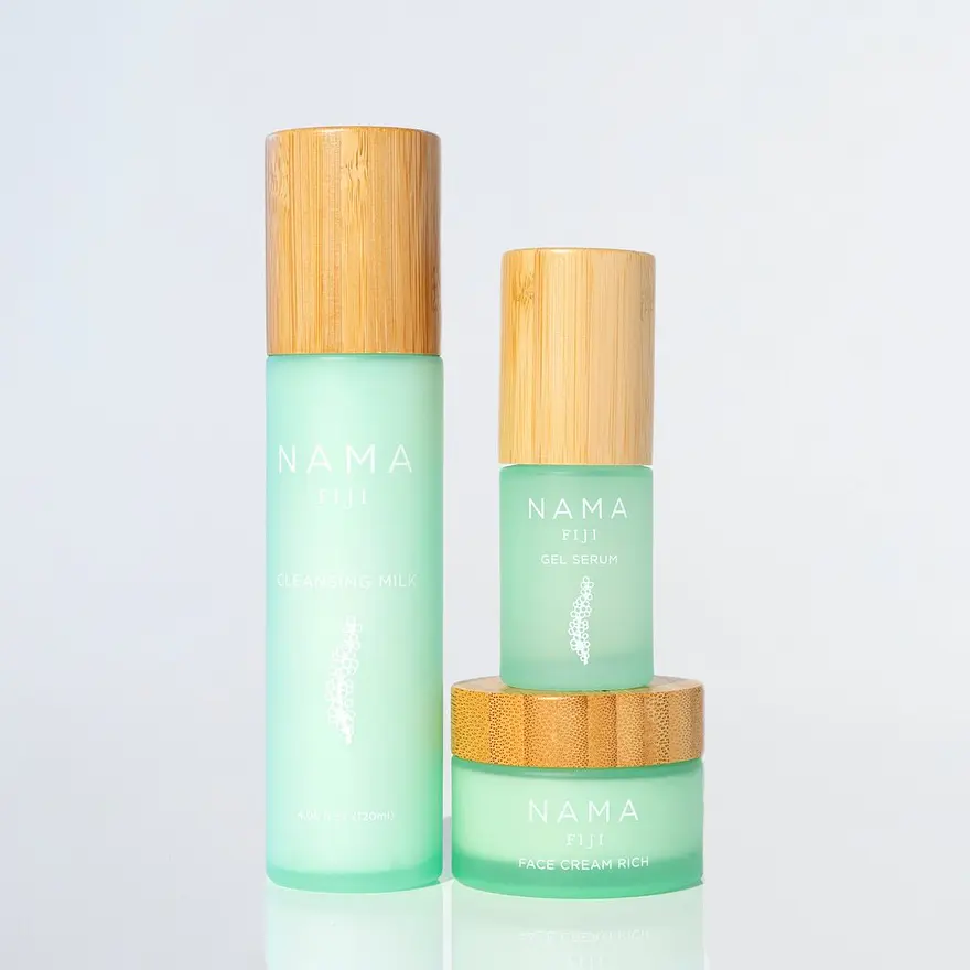 Hydrate Bundle (Leite de Limpeza, Sérum em Gel, Creme de Rosto Rico) BellaVantagem Kit 1