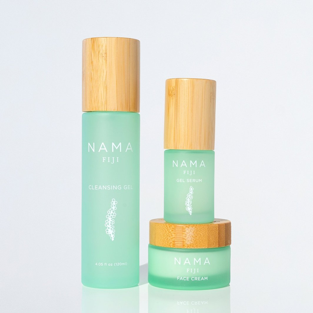 Soothe Bundle ( Gel de Limpeza, Sérum em Gel, Creme de Rosto) BellaVantagem Kit 2