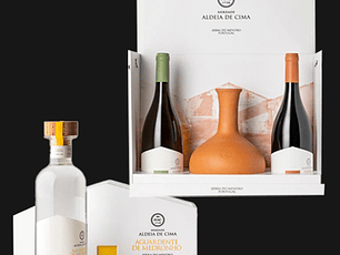 Aldeia de Cima, Cx-2gfs, Decanter de Barro e Aguardente - Kit BellaVantagem