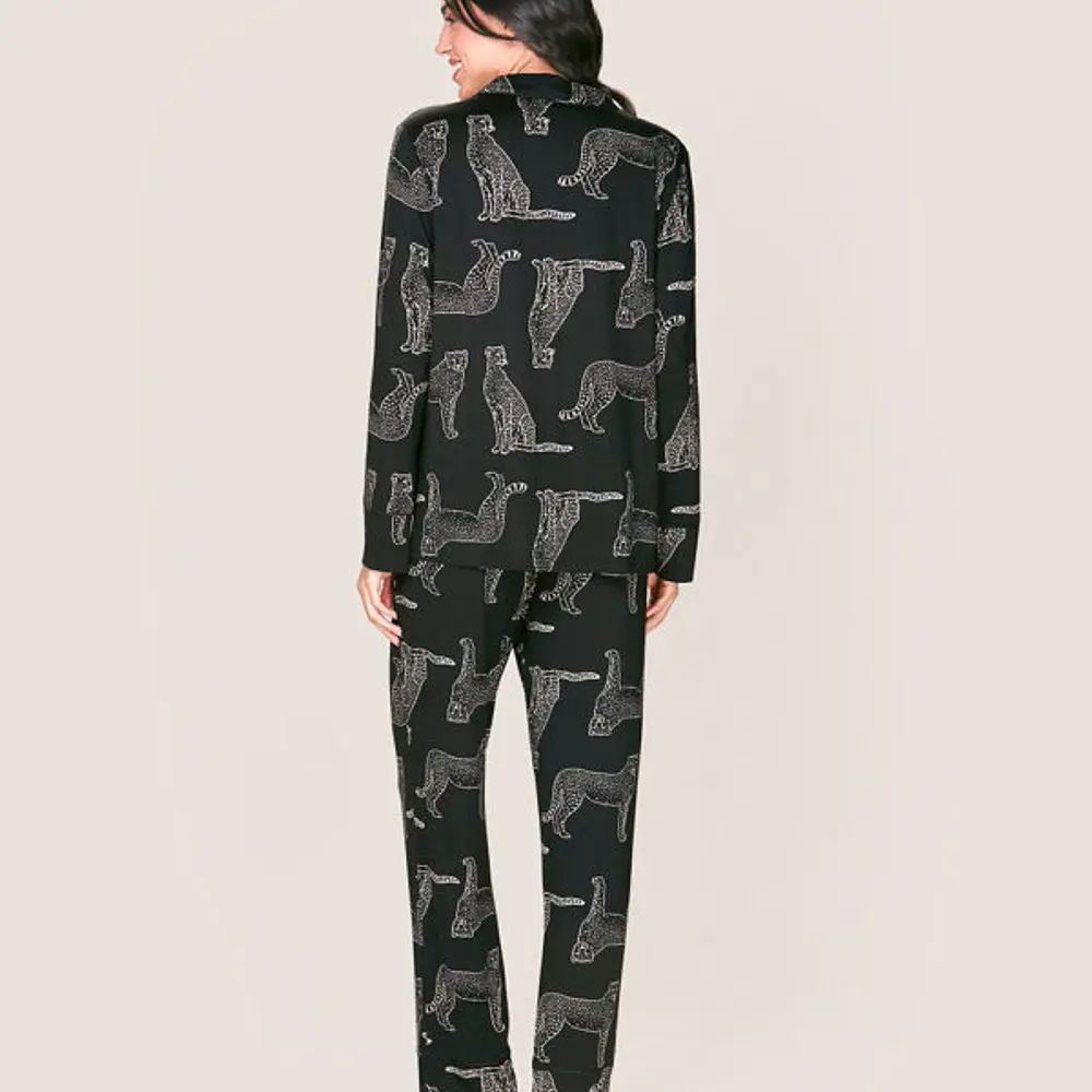 Pijama fantasía negro