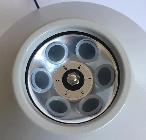 Máquina Centrífuga Modelo 800D _4000 RPM