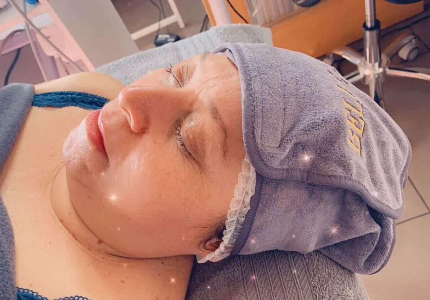 Cintillo de Toalla Cosmetológico 4