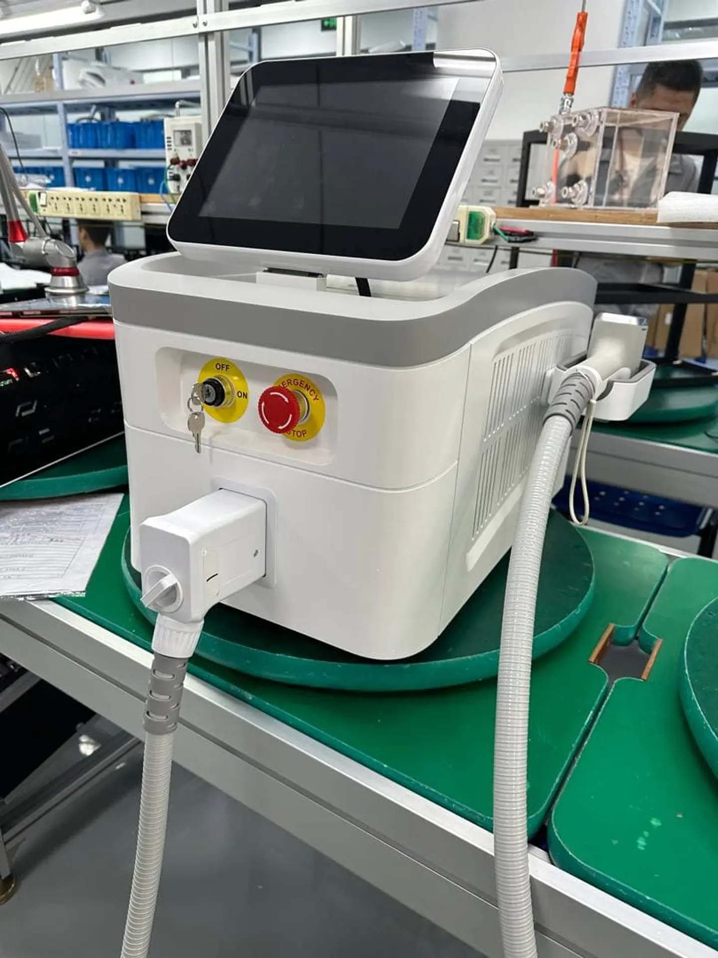 Equipo Depilación Cuatriláser (755nm, 808nm, 940nm, 1.064nm) 9