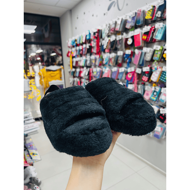 Pantufla sandalia negra N° 35-36