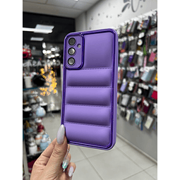 Carcasa Puffer color morada Samsung A34