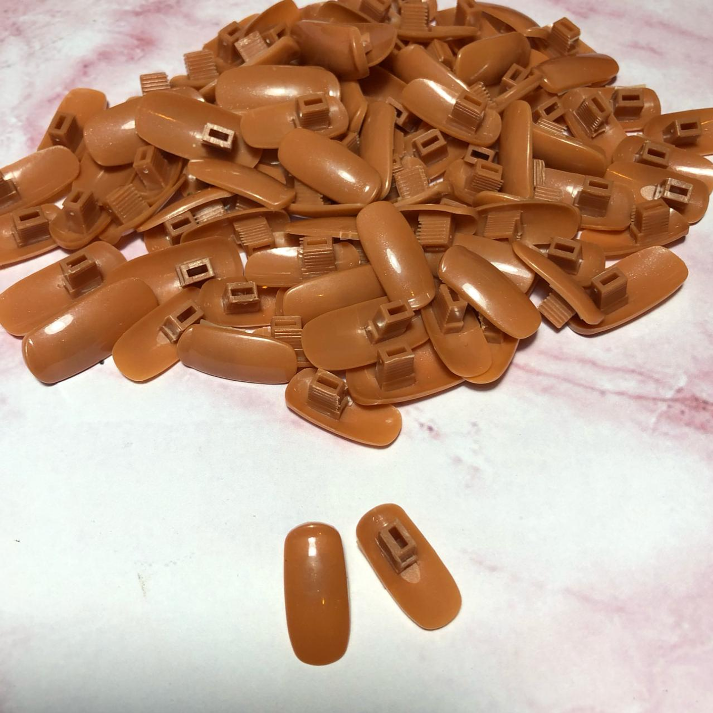 Uñas de práctica para mano articulada 1