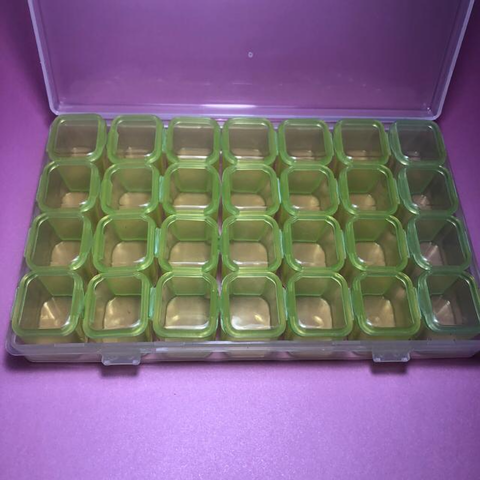 CAJA ORGANIZADORA DE CRISTALES  9