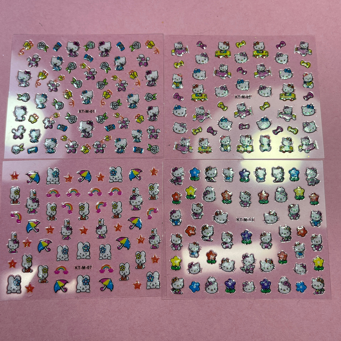 STICKER HELLO KITY 30 UNIDADES 3