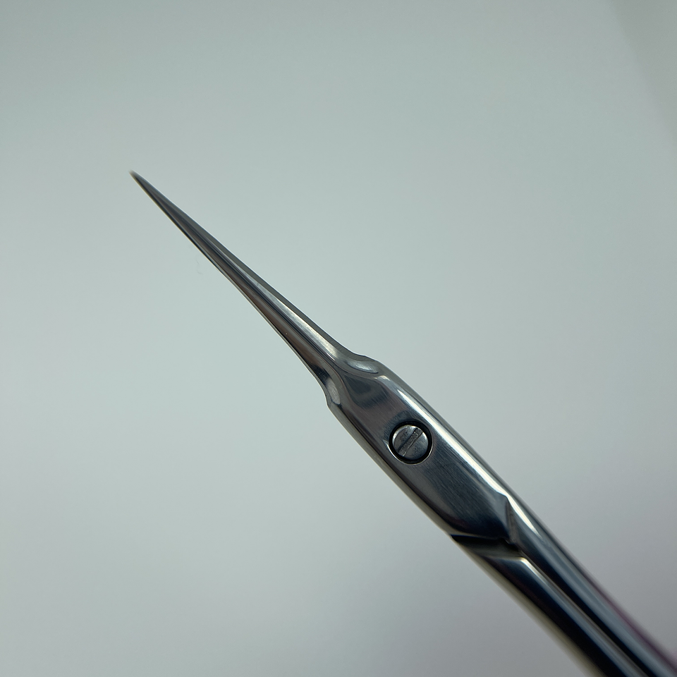 TIJERA CORTA CUTICULAS 2