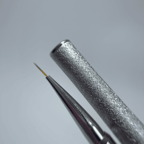 Pincel fino 07 mm 