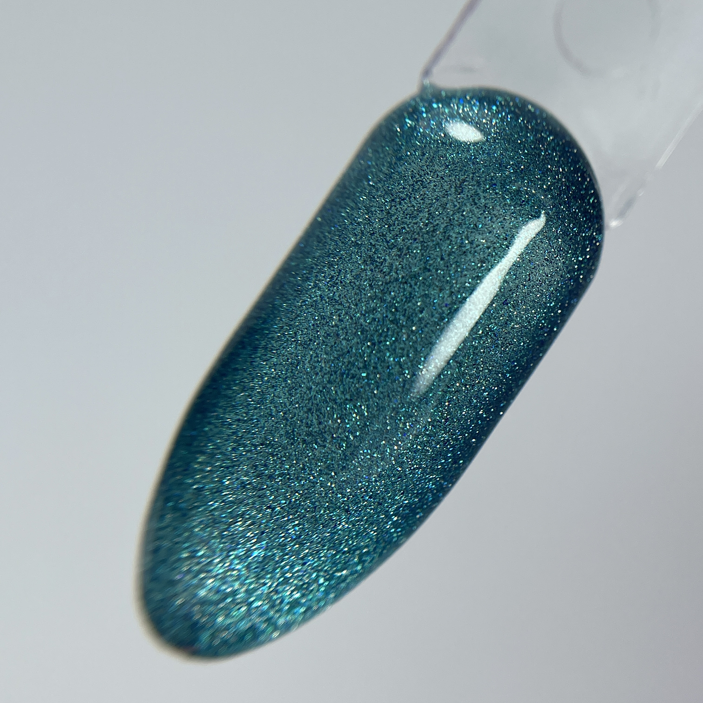 ESMALTE PERMANENTE OJO DE GATO - FANTASY ISLAND 04 BORN PRETTY 2