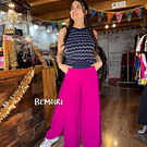 Pantalón palazzo magenta abertura en la pierna con bolsillos 