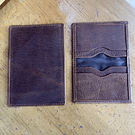 Tarjetero cuero camel intenso envejecido