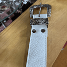 Cinturon cuero blanco richatto 3,5 cms ancho con puntera 