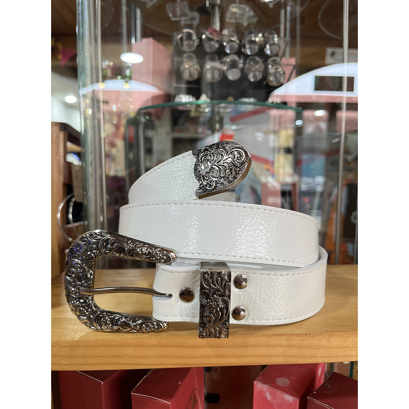 Cinturon cuero blanco richatto 3,5 cms ancho con puntera 