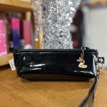 Estuche cartera ecocuero con asa desmontable