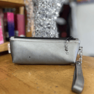 Estuche cartera ecocuero con asa desmontable