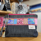 Estuche XL mosaico mezclilla y algodon con asa desmontable