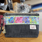 Estuche XL mosaico mezclilla y algodon con asa desmontable