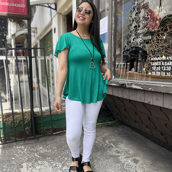 Polera Karla verde esmeralda modal algodon manga corta vuelo