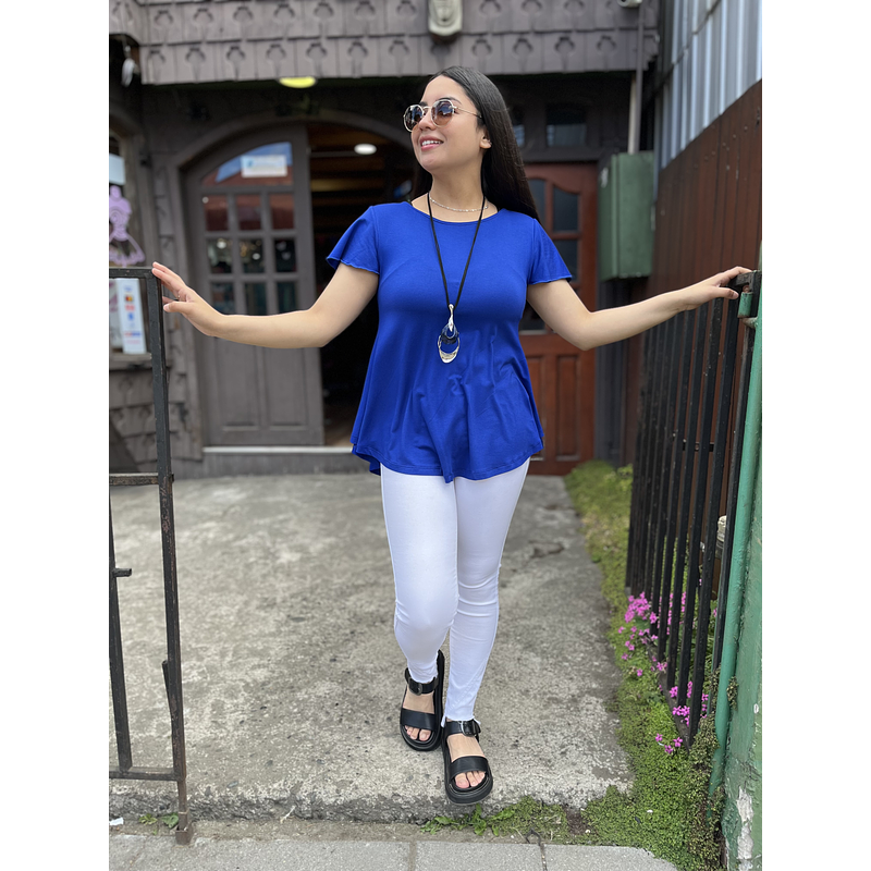Polera Karla azul rey modal algodon manga corta vuelo