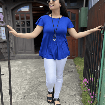 Polera Karla azul rey modal algodon manga corta vuelo