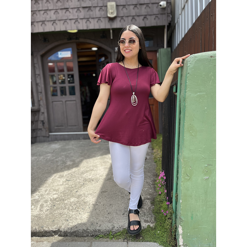 Polera Karla burdeo modal algodon manga corta vuelo