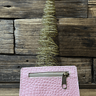 Billetera mini cuero corazon alado rosado fucsia 2 cuerpos