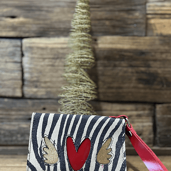 Billetera mini cuero corazon alado cebra rojo 2 cuerpos
