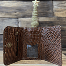 Billetera cuero corazon alado print camel dorado 3 cuerpos