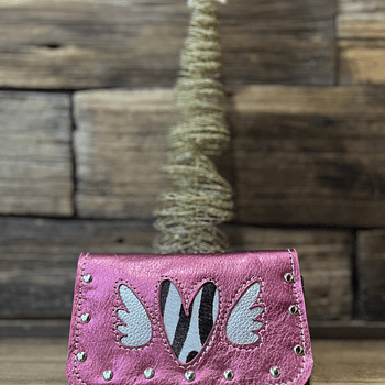 Billetera cuero corazon alado fucsia negro 3 cuerpos