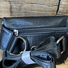 Riñonera Lilas negro 2 cierres