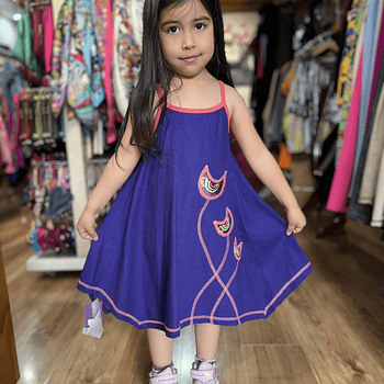 Vestido kisu niña pabilo morado coral lino