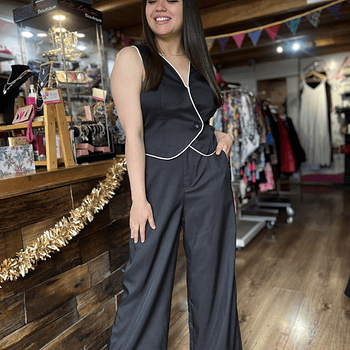 Conjunto pantalon + gillet negro