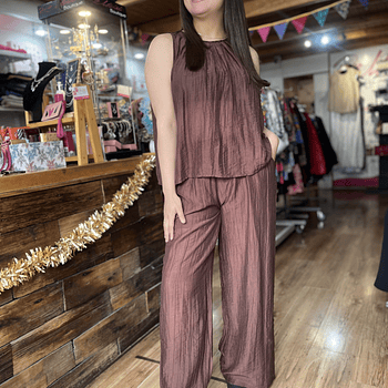 Conjunto pantalon + blusa chocolate