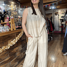 Conjunto pantalon + blusa beige