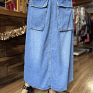 Maxi falda mezclilla denim celeste con bolsillos