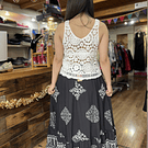 Maxi falda viscosa negro con estampado blanco
